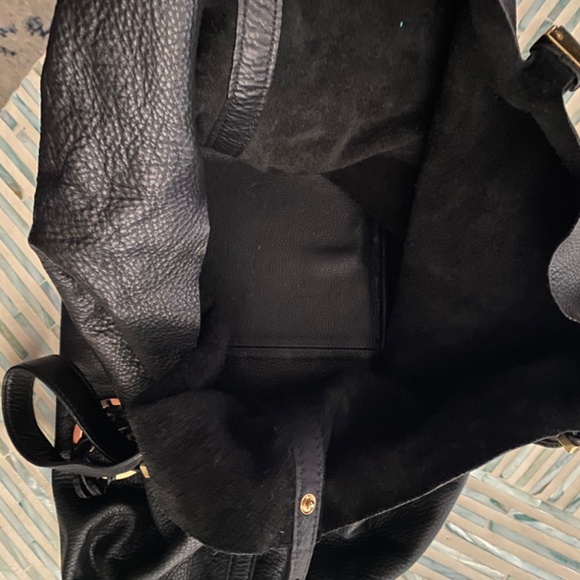 Michael kors large leather purse - Picture 2 of 2